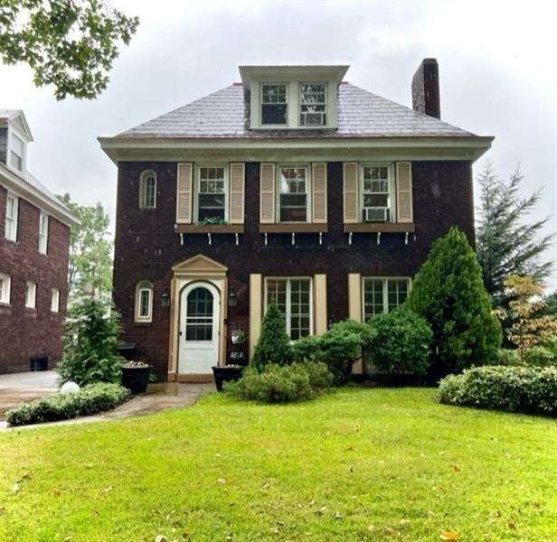 Kinsman Rd, Pittsburgh, PA 15217