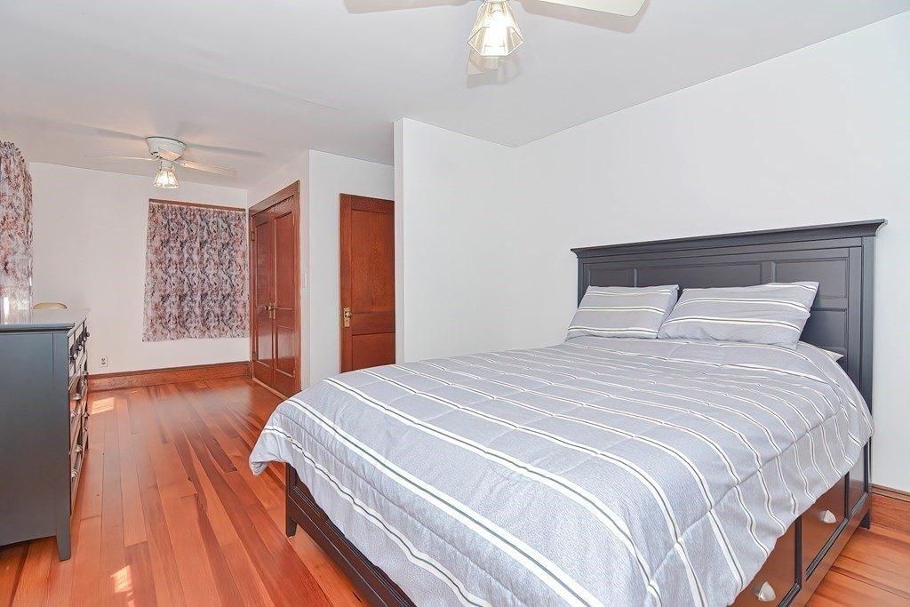Purchase St, Milford, MA 01757