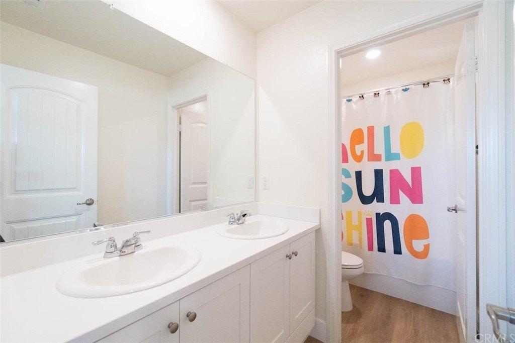 Towhee Ln, Corona, CA 92883
