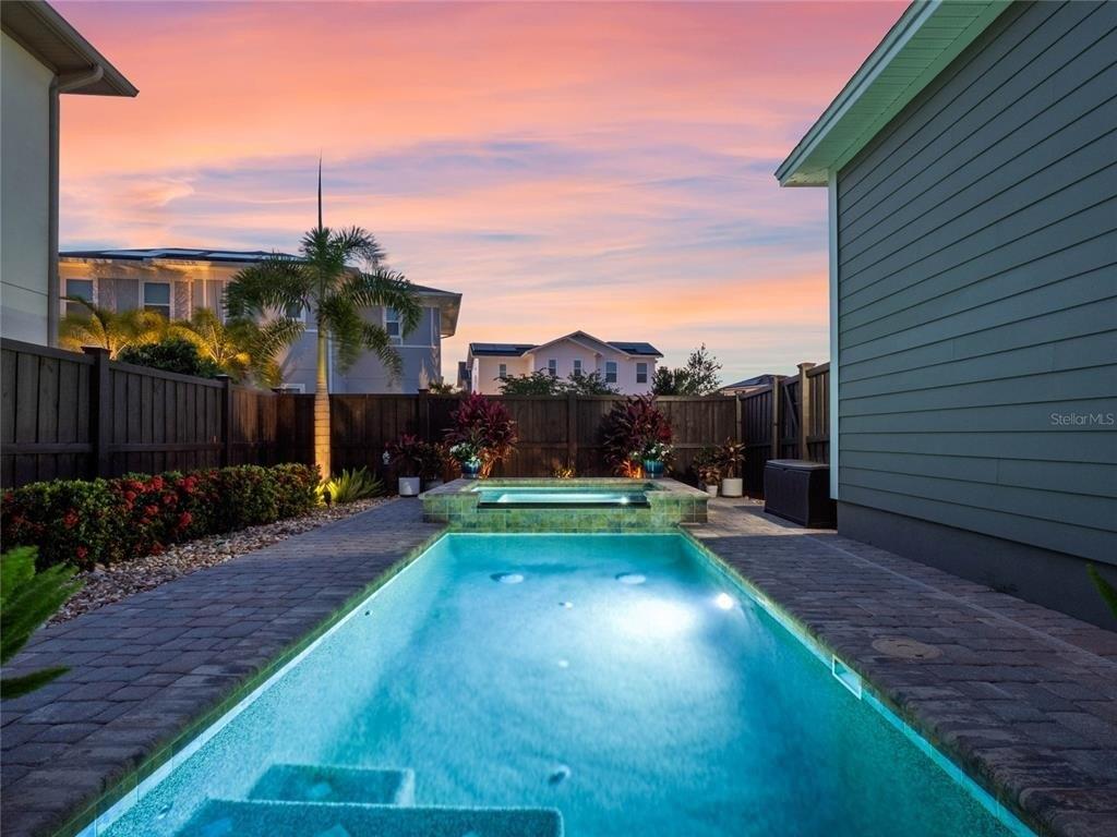 Gabor Ave, Orlando, FL 32827