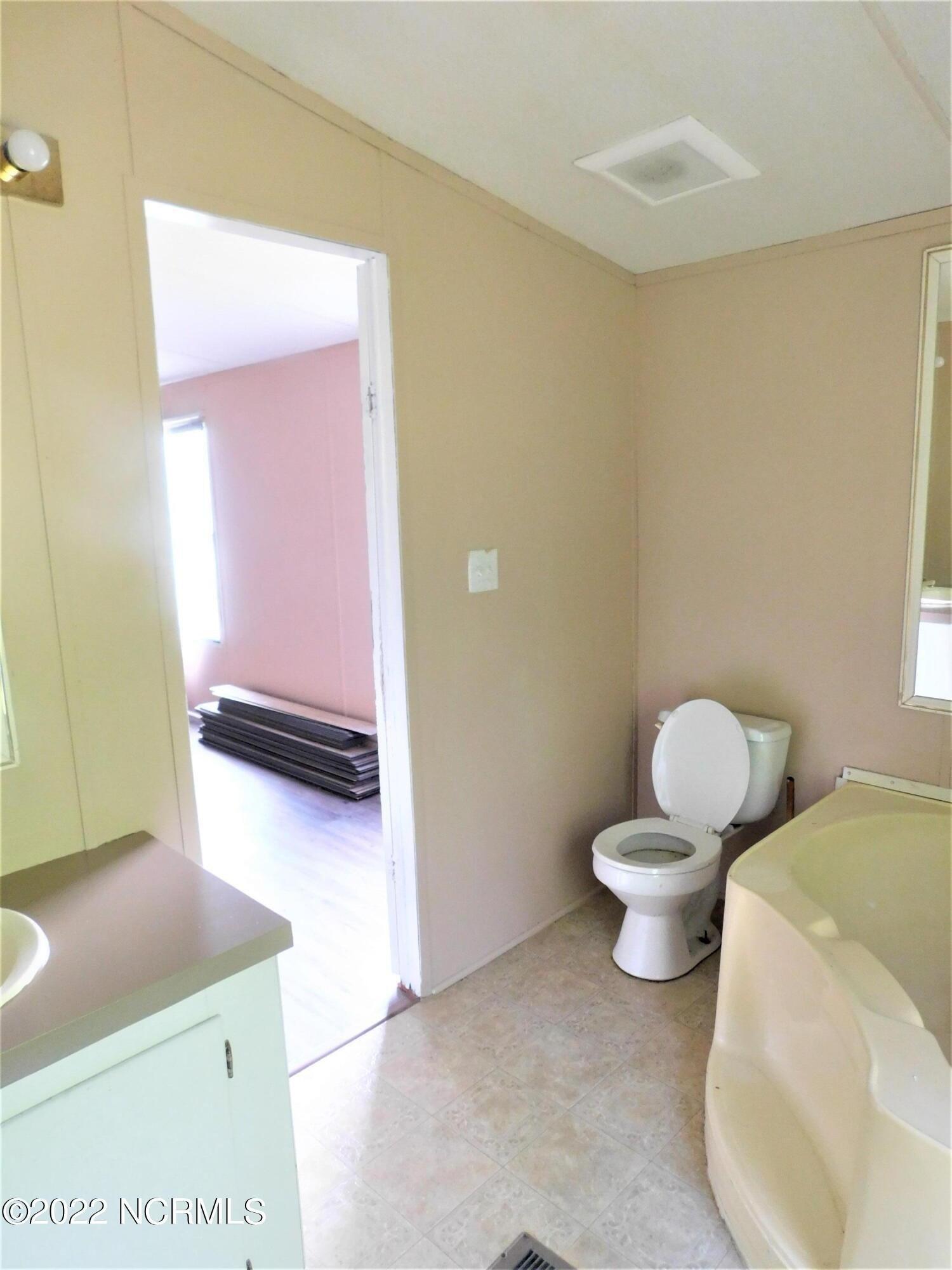 Stephen Willis Rd Rd, Smyrna, NC 28579