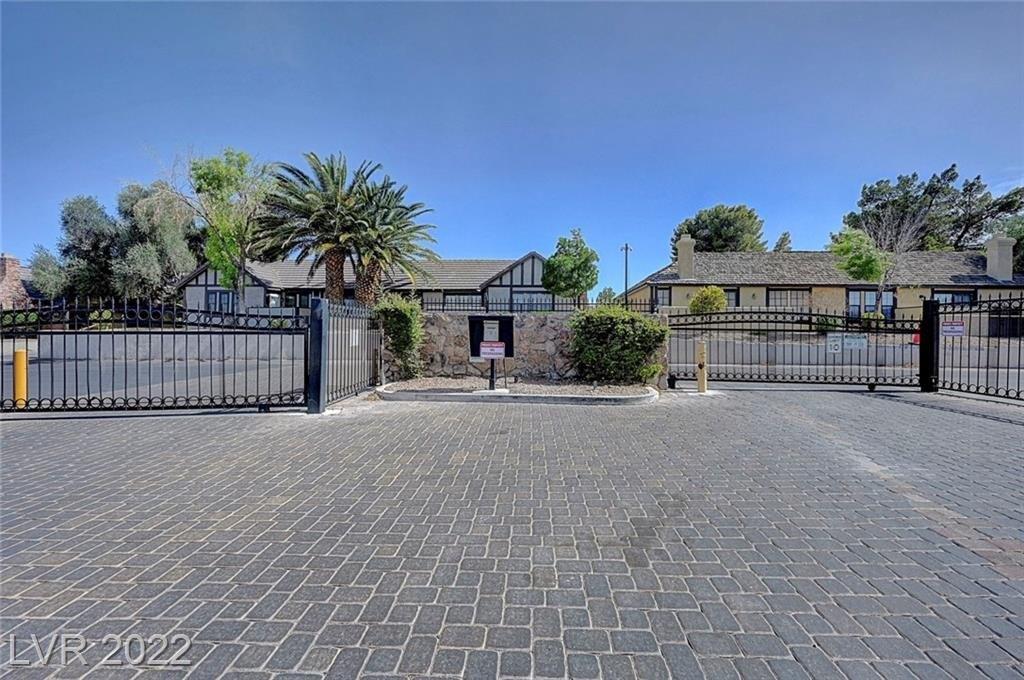 Edgemoor Way, Las Vegas, NV 89121