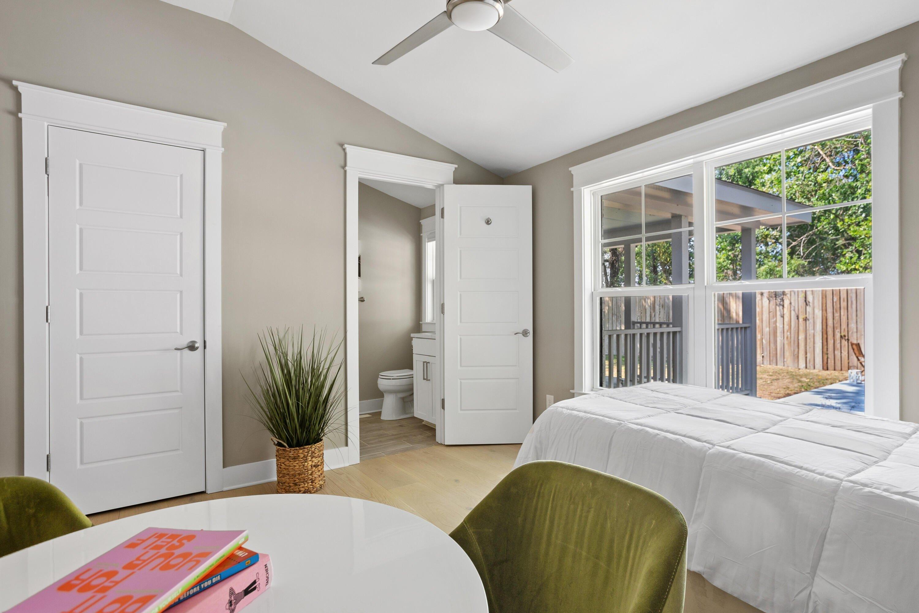 Carter Ave, Mount Pleasant, SC 29464