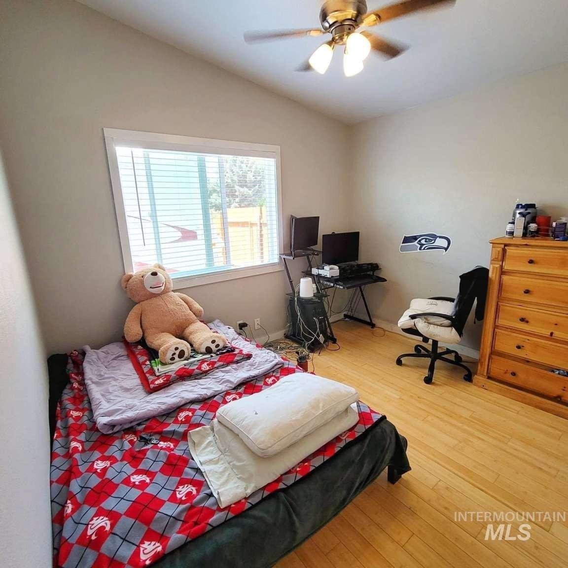 W Halstead Dr, Boise, ID 83704