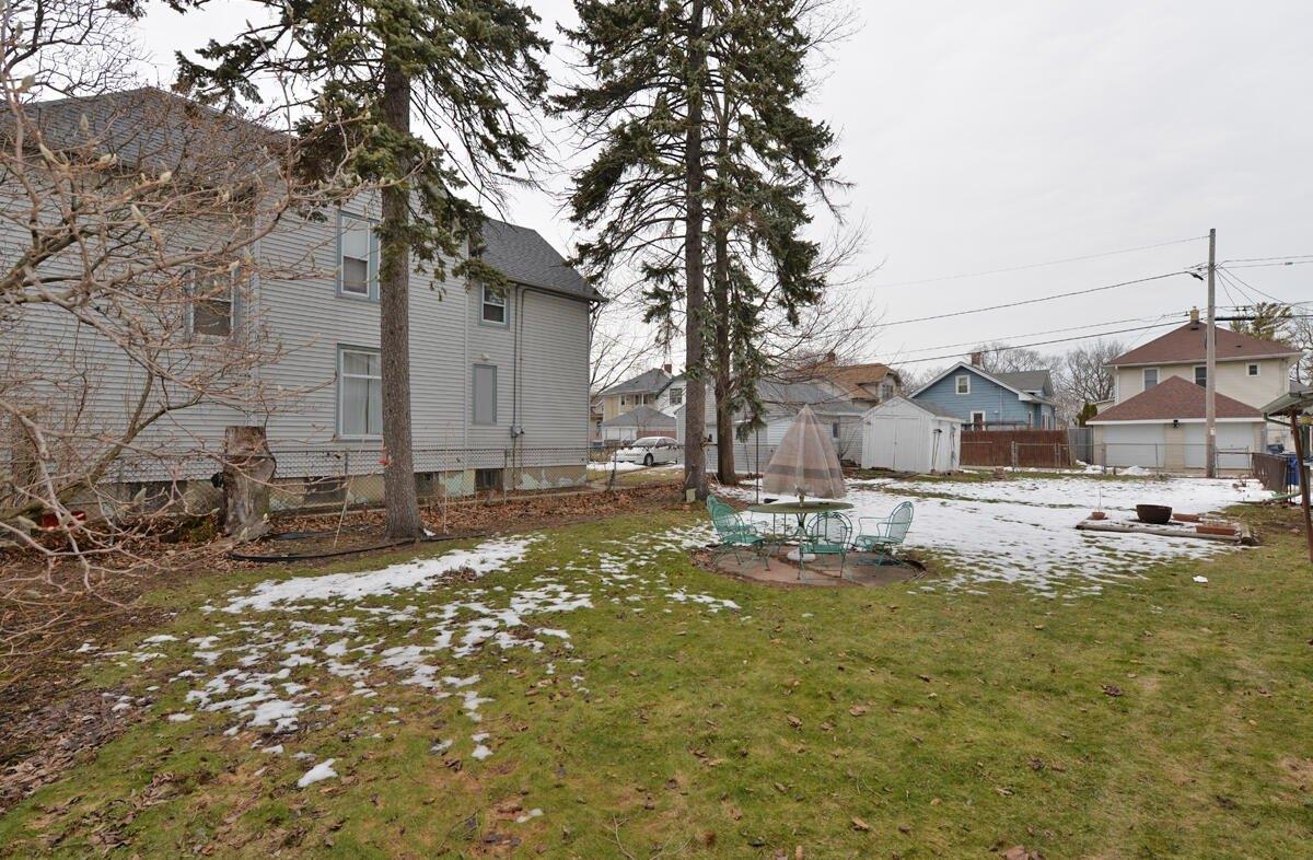 12th St, Racine, WI 53403