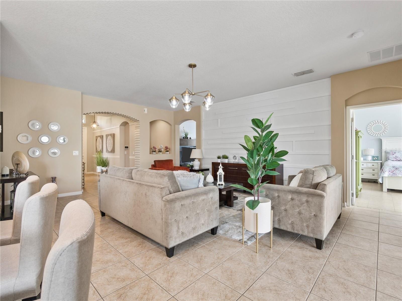 Watersend Dr, Orlando, FL 32829