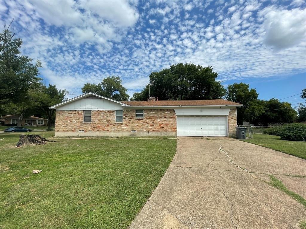Oak Hill Cir, Dallas, TX 75217