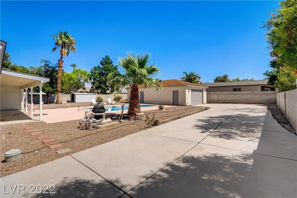 Steeplechase Ave, North Las Vegas, NV 89031