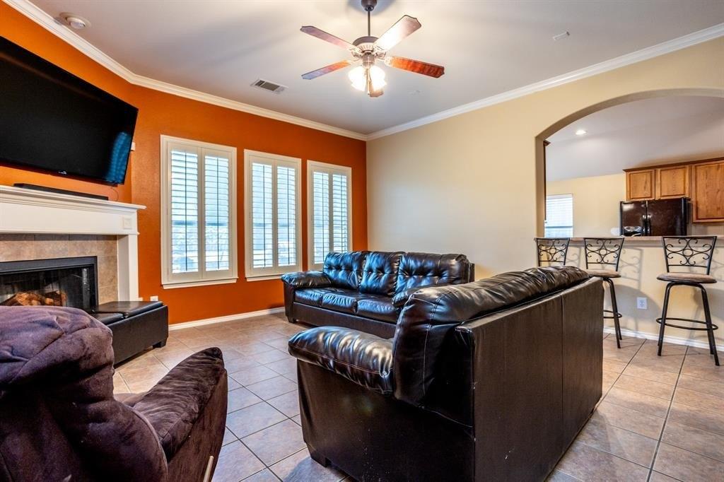 Cliff Ridge Dr, Dallas, TX 75249