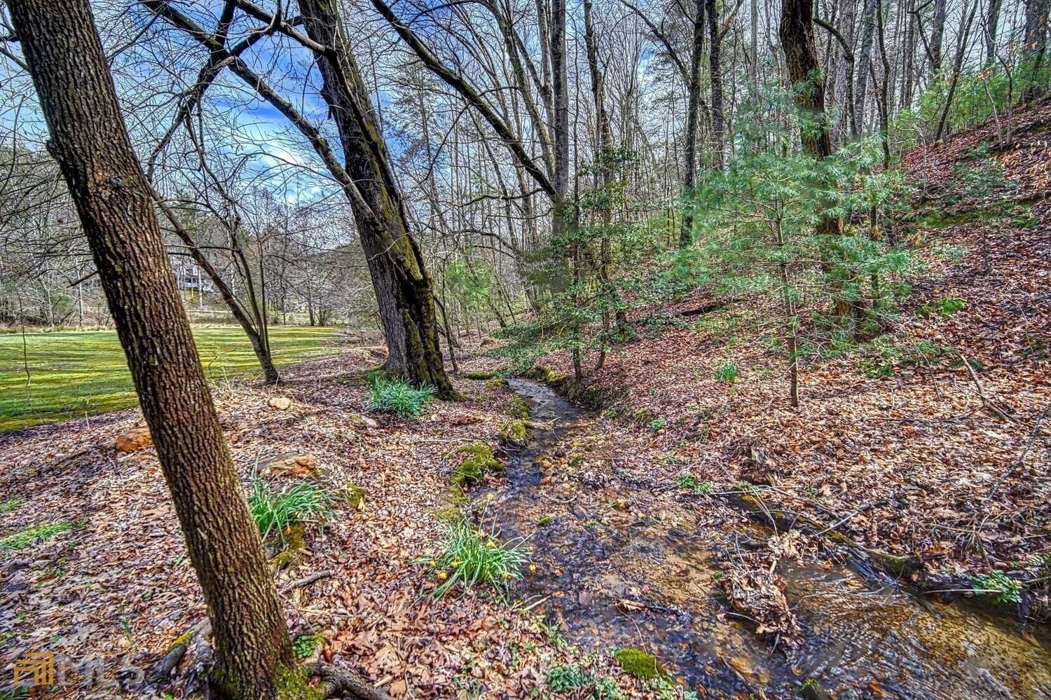 Mccrary Ct, Ellijay, GA 30536