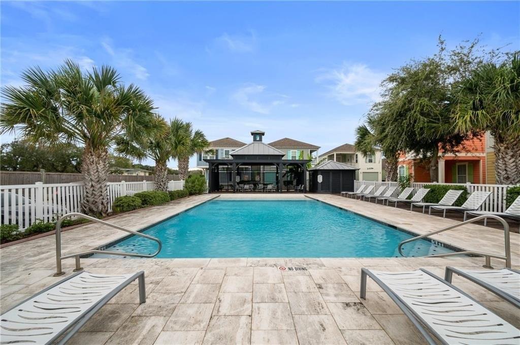 Sailhouse Way, Rockport, TX 78382