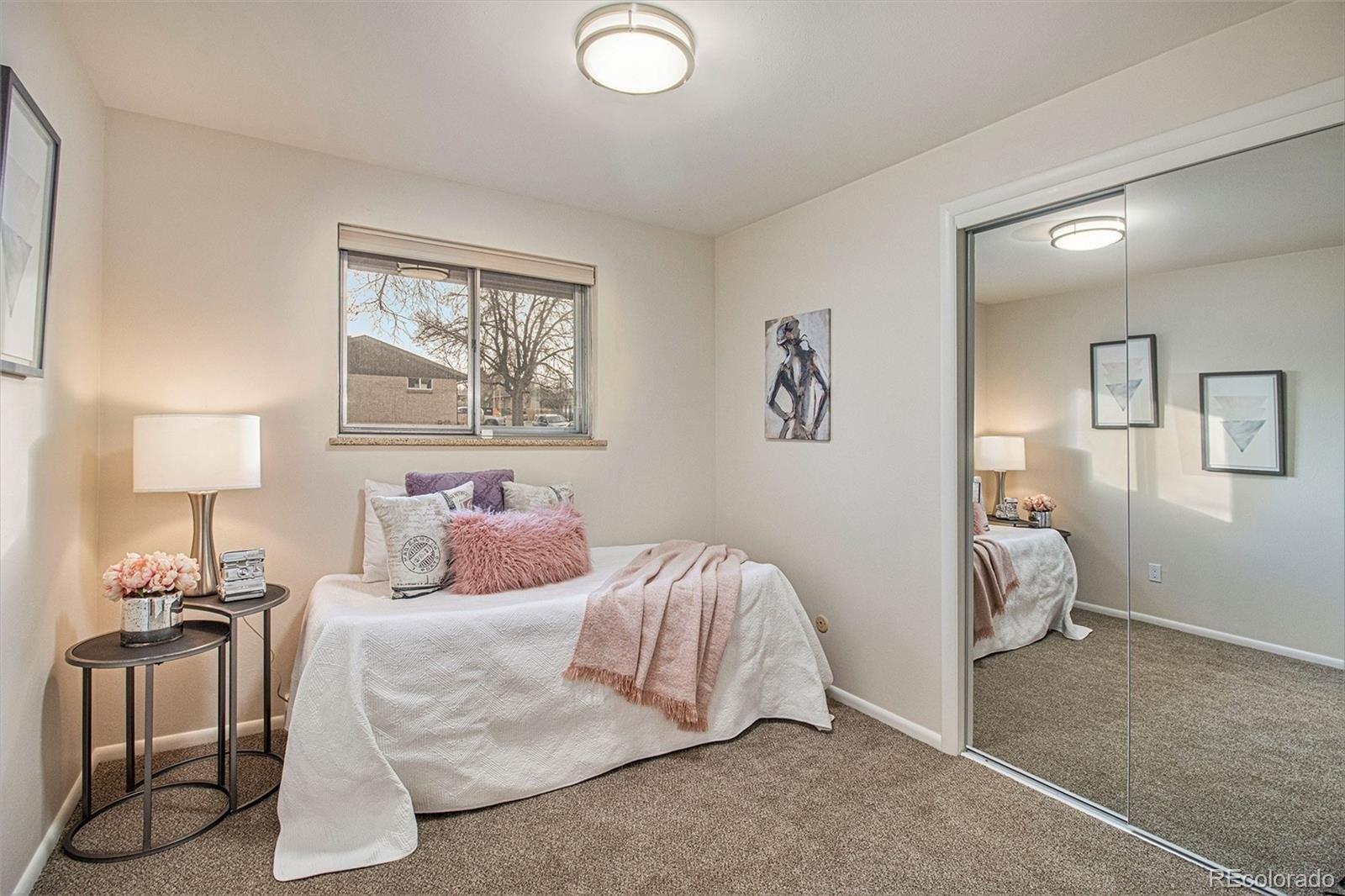 Gray Ct, Arvada, CO 80003