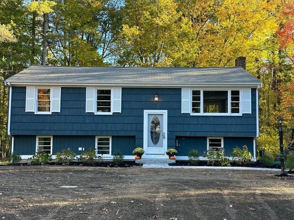 E Washington St, Hanson, MA 02341