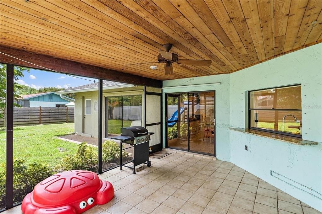 Tarawa Dr, Sarasota, FL 34241
