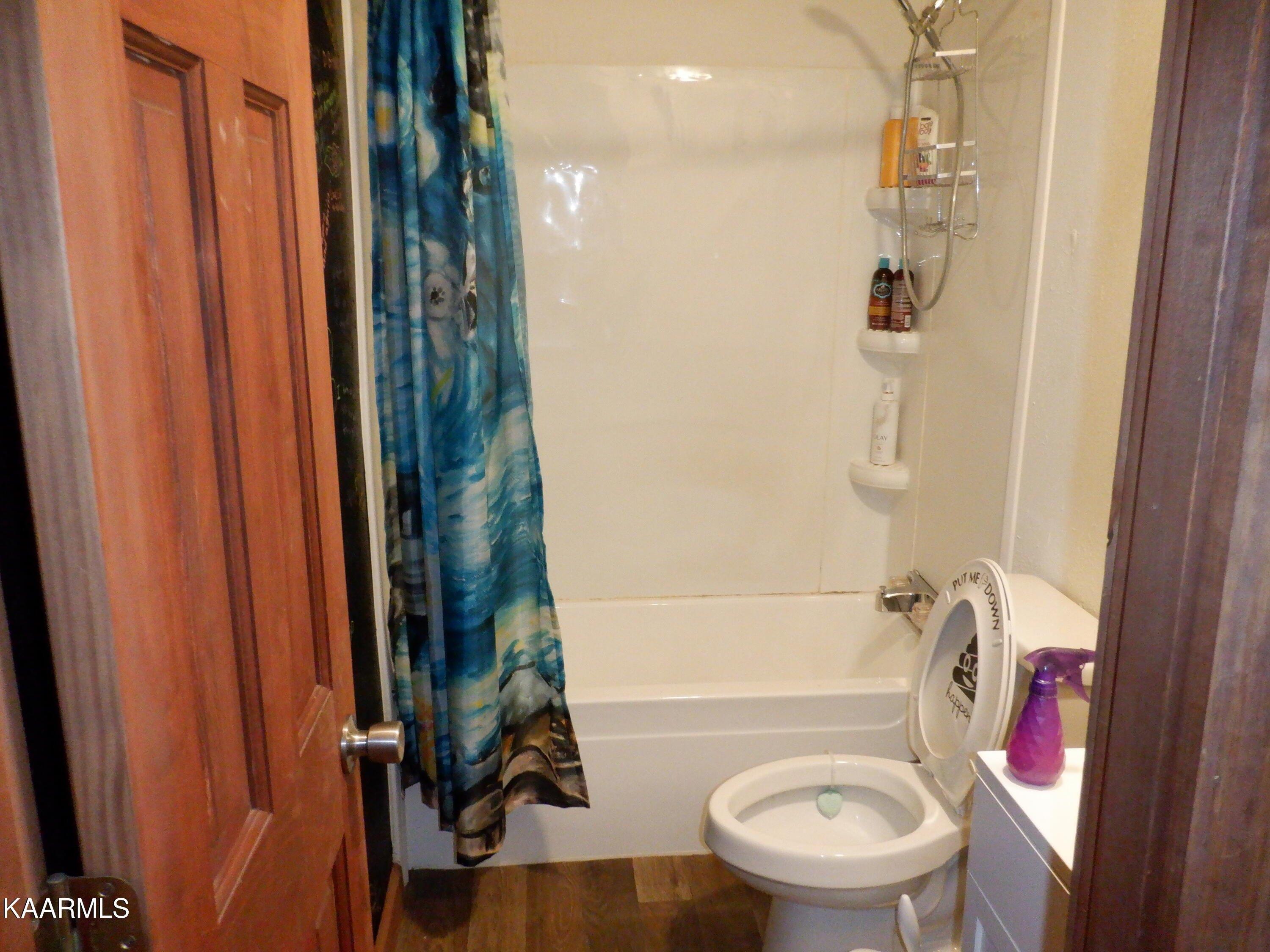 Seabrook St, Newport, TN 37821