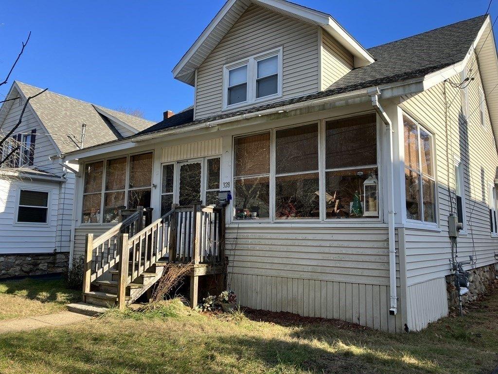 Worcester St, Southbridge, MA 01550