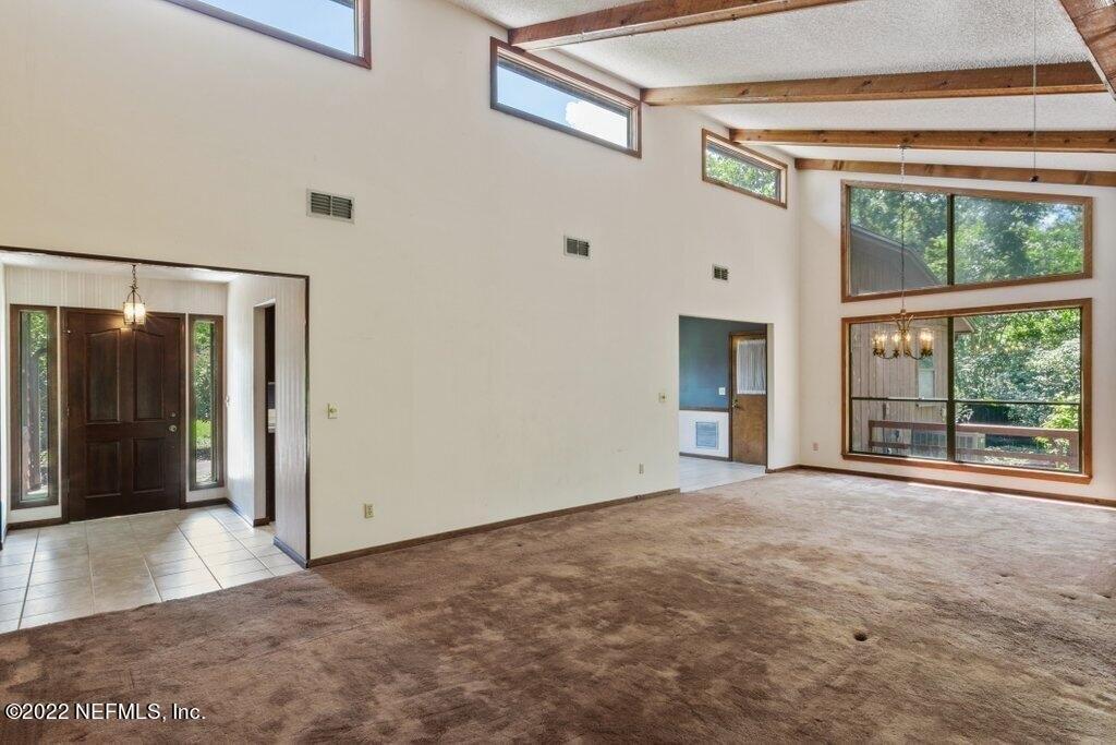 Waterway Ct, Jacksonville, FL 32223