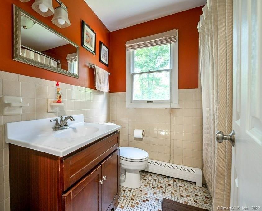 Attawan Rd, Niantic, CT 06357