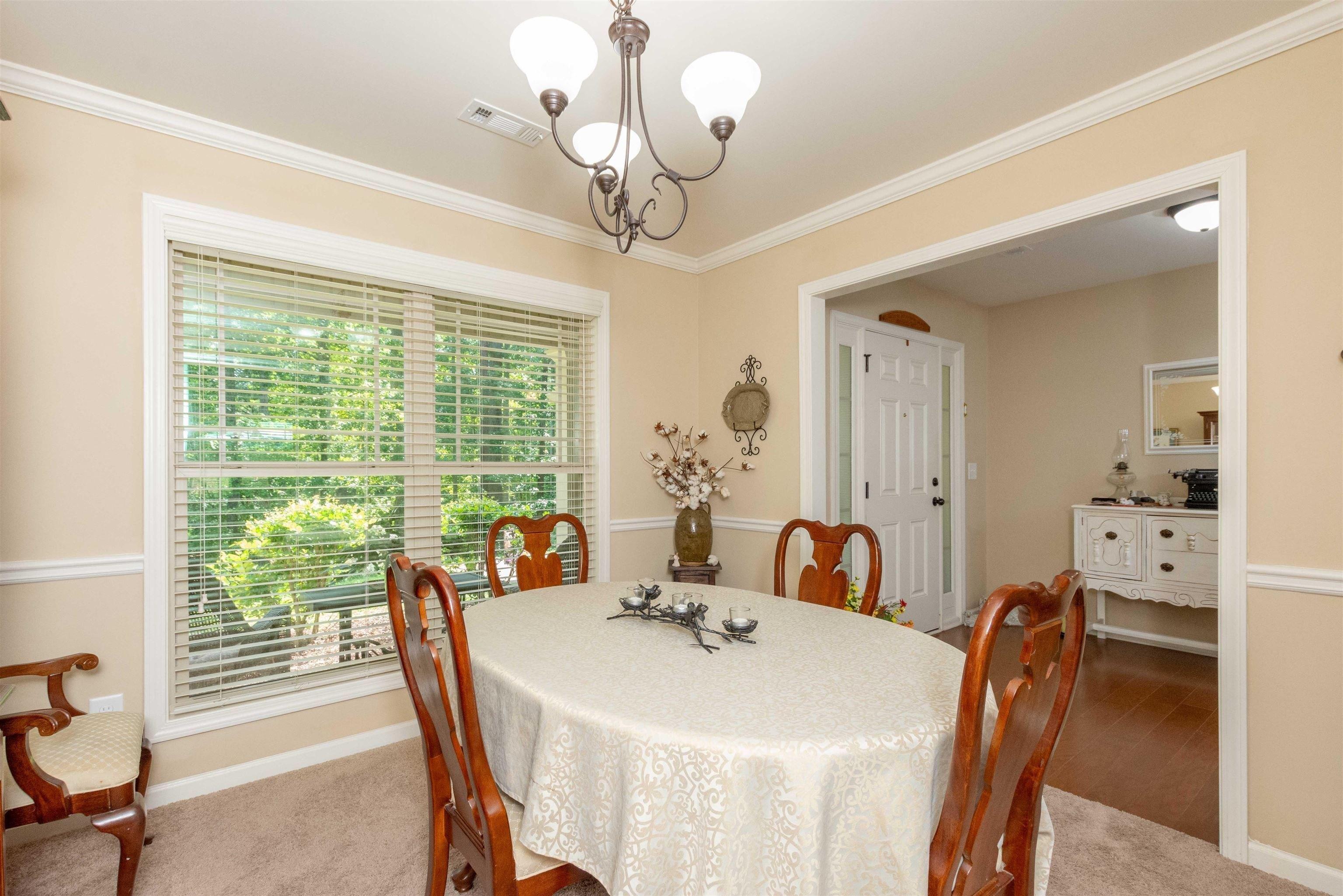 Happy Valley Cir, Newnan, GA 30263
