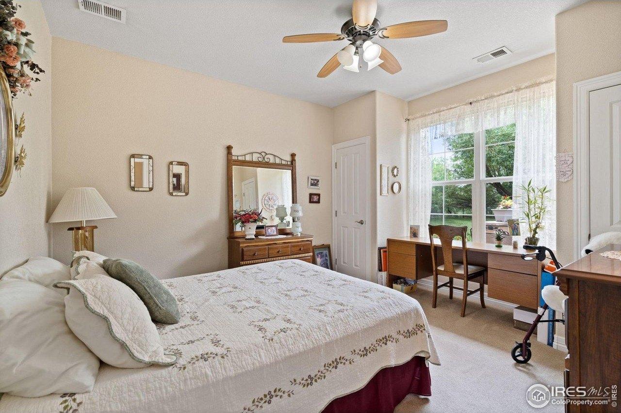 Inca Dove Cir, Loveland, CO 80537