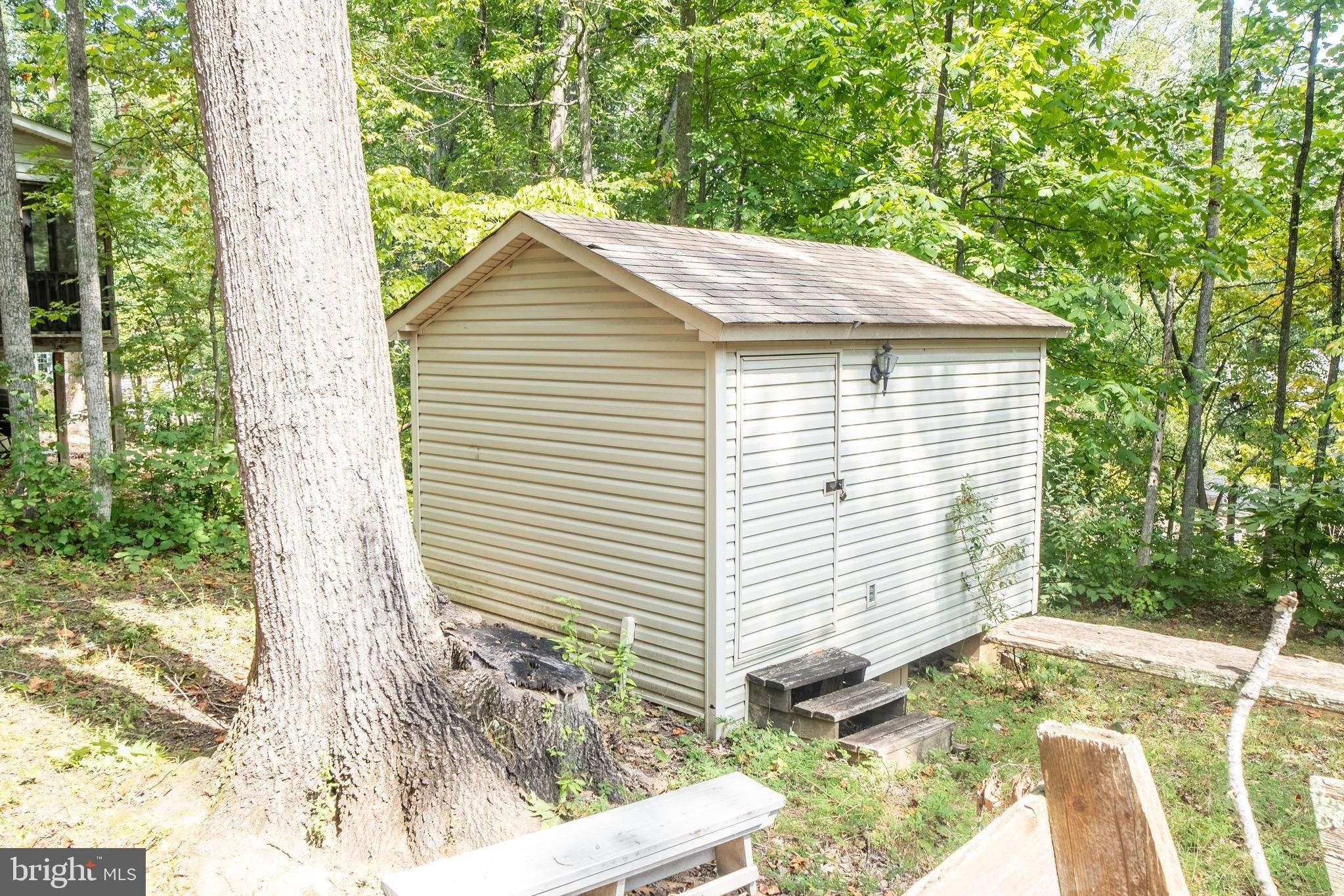 Monument Rd, Locust Grove, VA 22508
