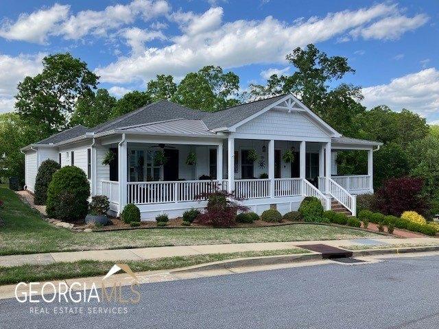 Village Dr, Clarkesville, GA 30523