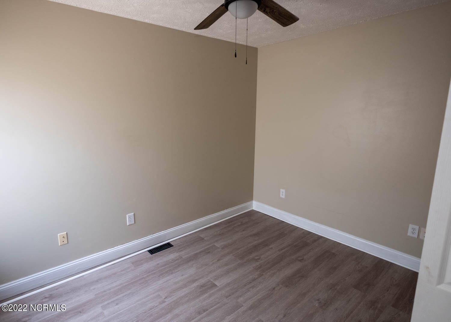 Arbor Green Way, New Bern, NC 28562