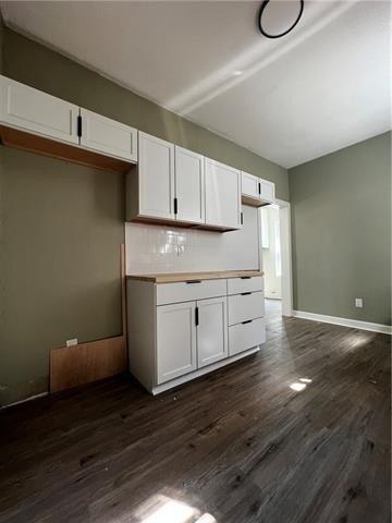 S 8th St, Kansas City, KS 66101