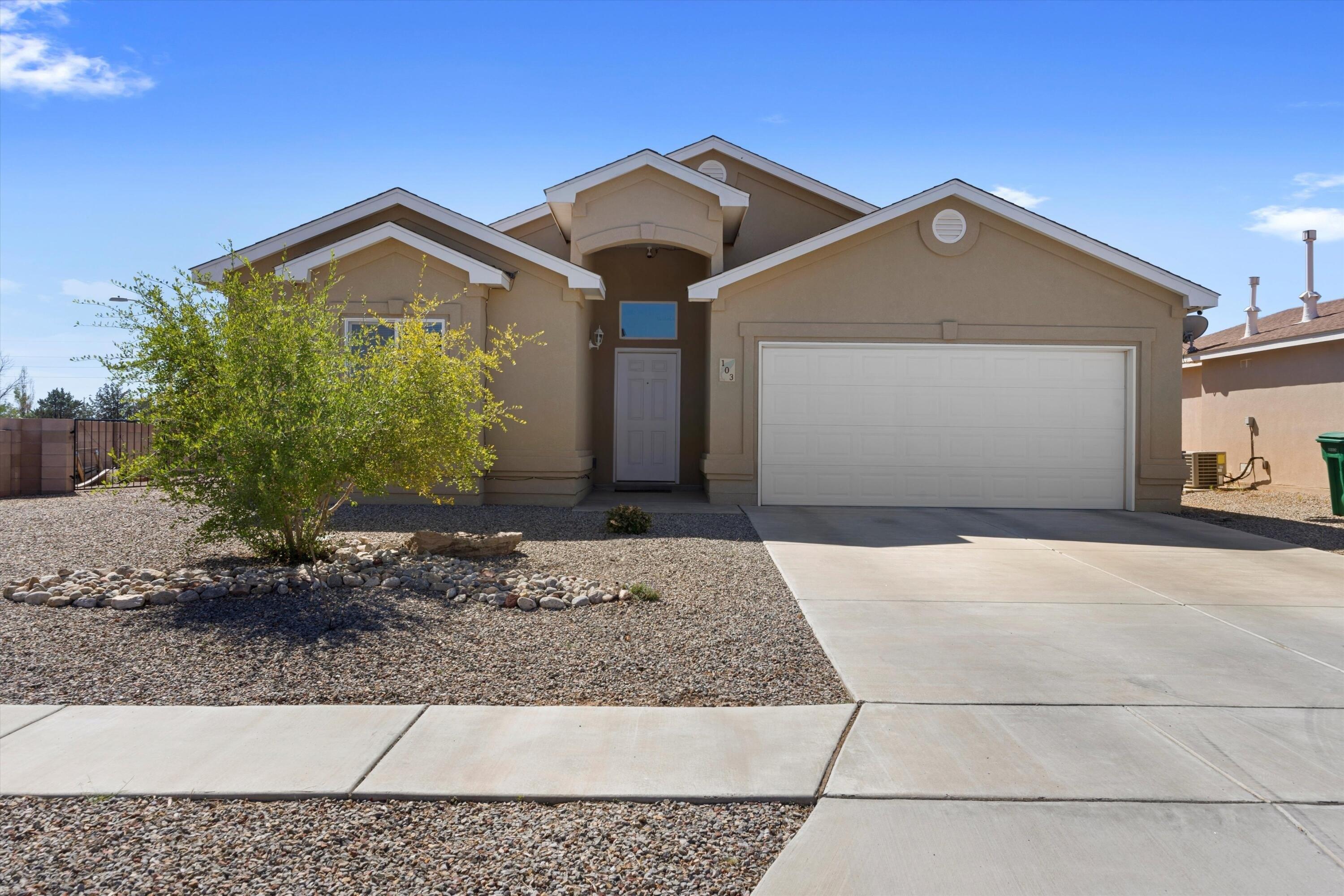 Oakwood Ct Sw, Rio Rancho, NM 87124