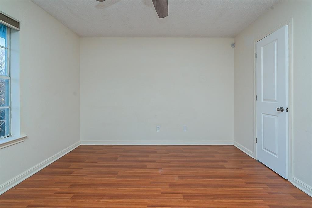Mountain View Dr, Azle, TX 76020