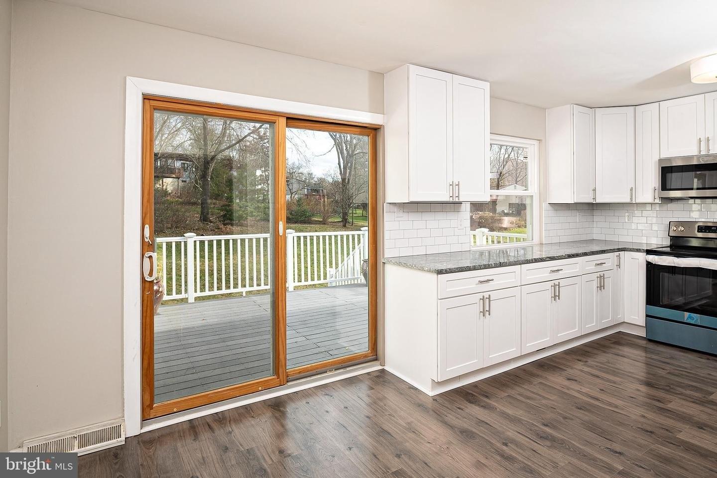Bluecoat Ln, Columbia, MD 21045
