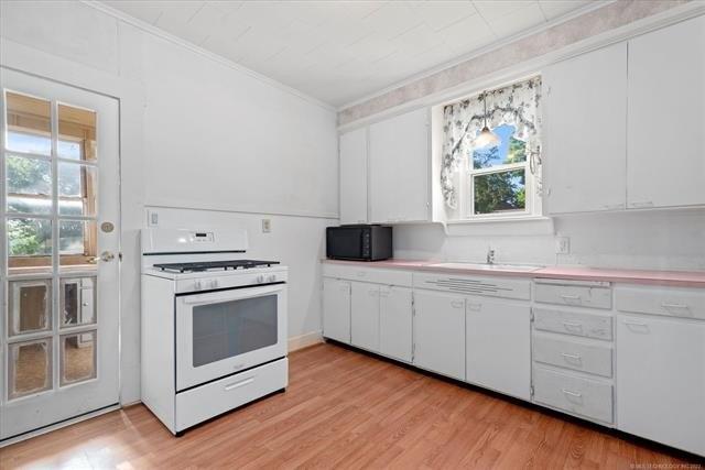 S Wyandotte Ave, Bartlesville, OK 74003