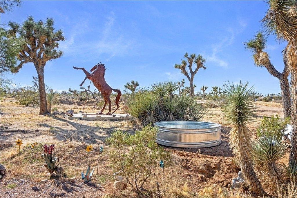 El Dorado Ave, Yucca Valley, CA 92284