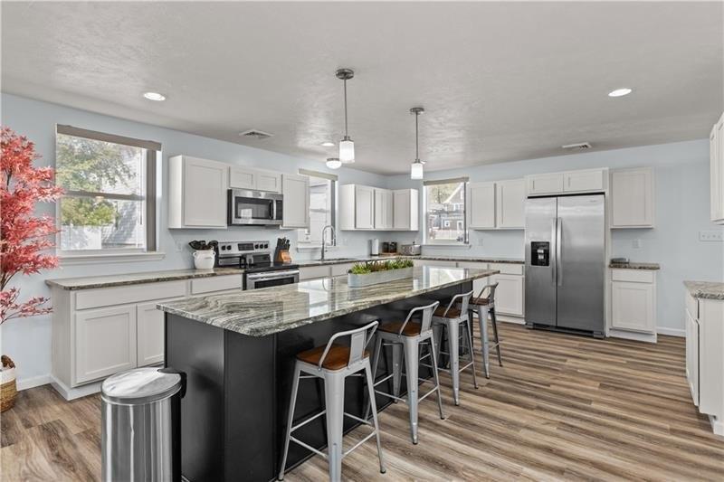 8th Ave, New Brighton, PA 15066