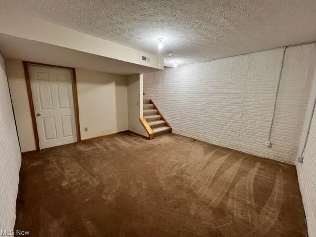 Ivy Ln, Painesville, OH 44077