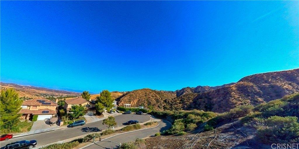 Ridge Top Ln, Castaic, CA 91384