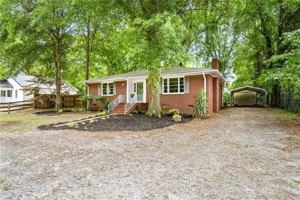 Stevenson Dr, Belton, SC 29627