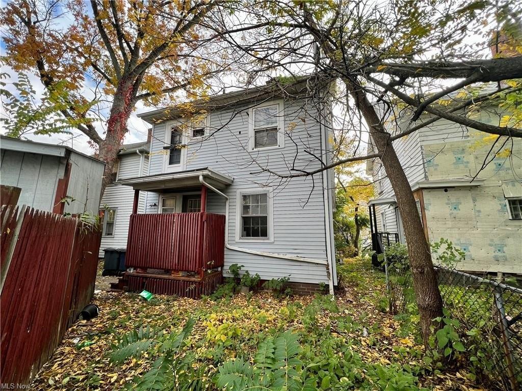 S Portage Path, Akron, OH 44302
