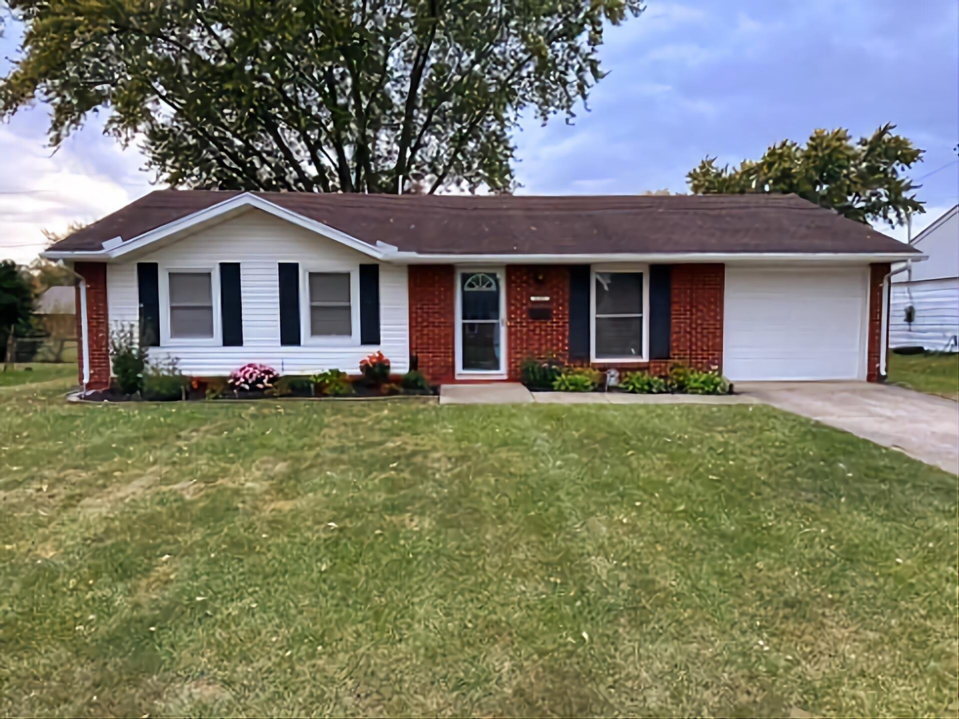 Tackett St, Springfield, OH 45503