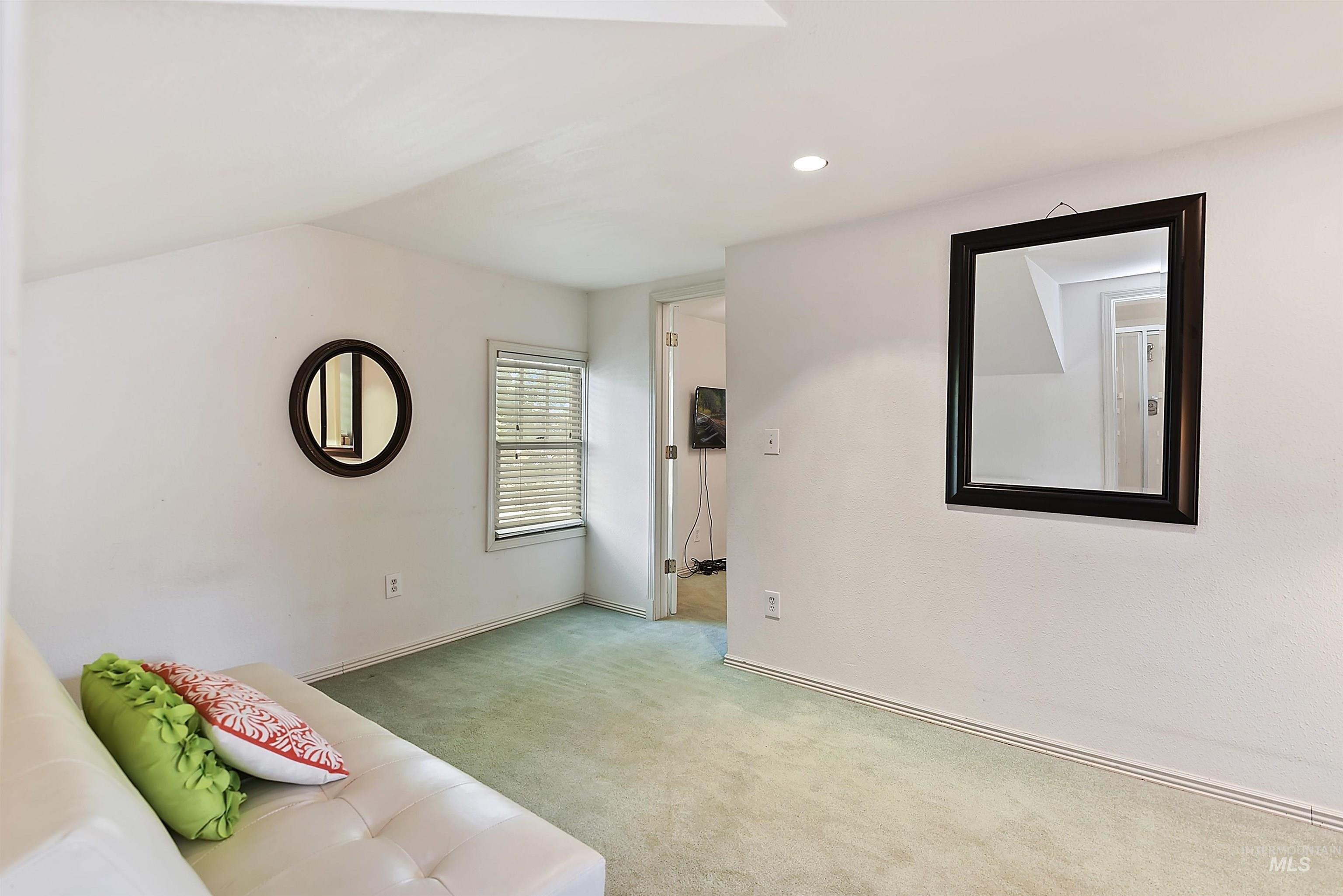 6th Ave S, Nampa, ID 83651
