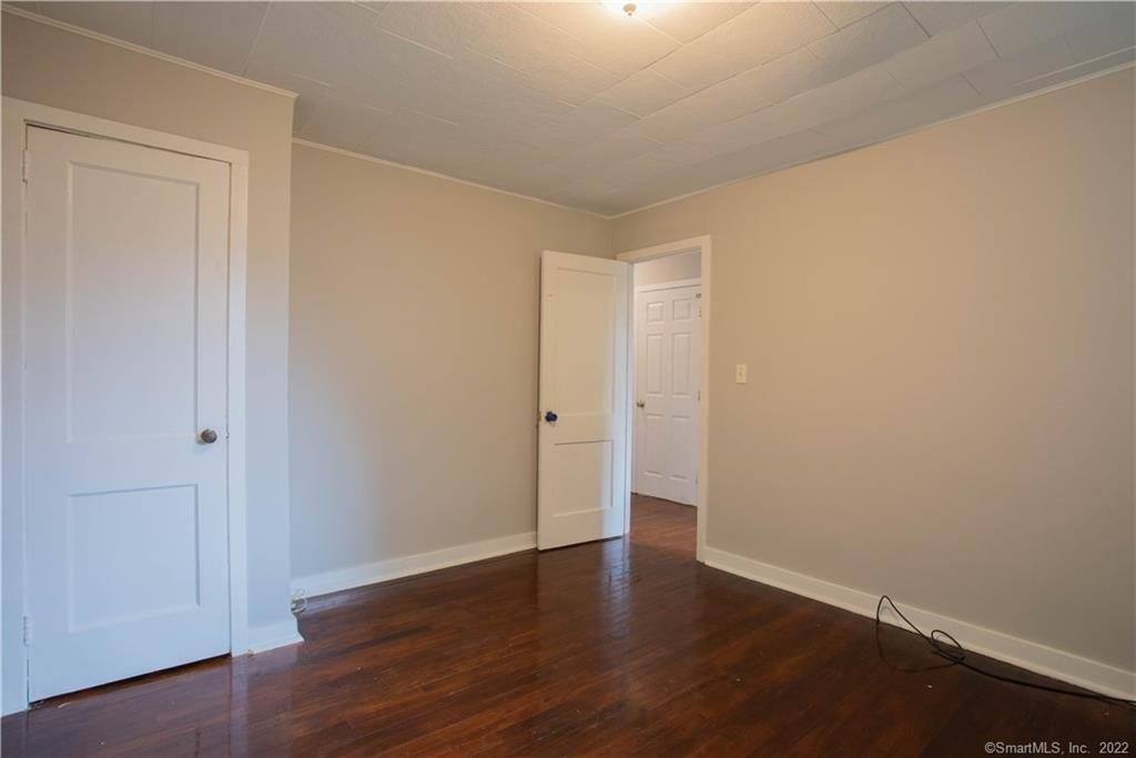 School St, Norwich, CT 06360