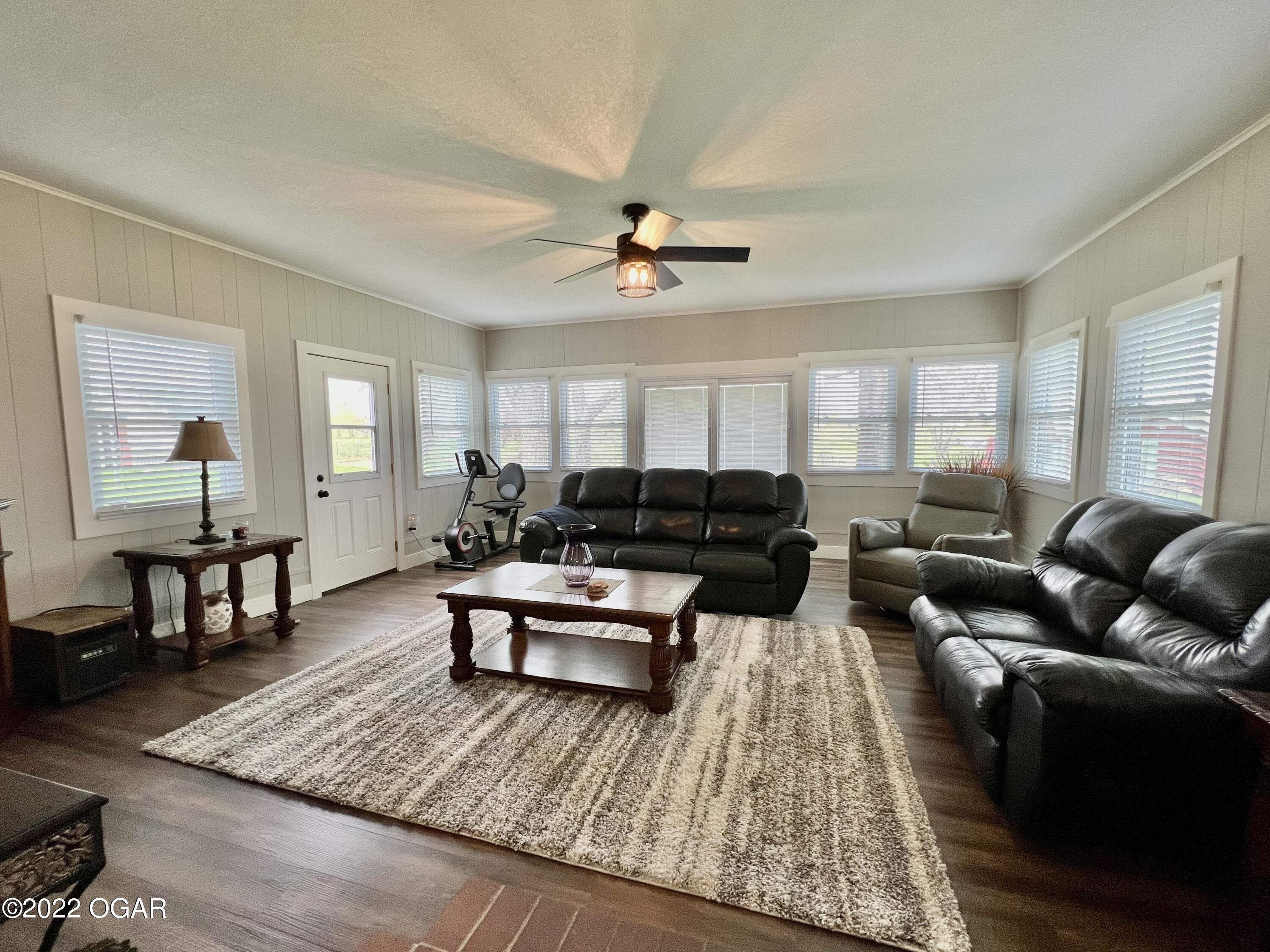 County Road 118, Carthage, MO 64836