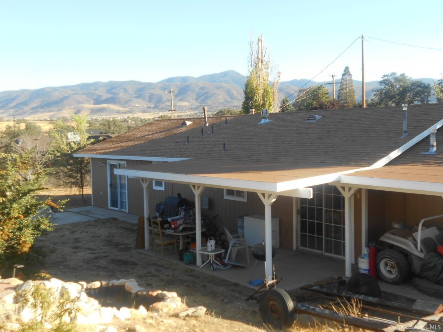 Tiny Ct, Tehachapi, CA 93561