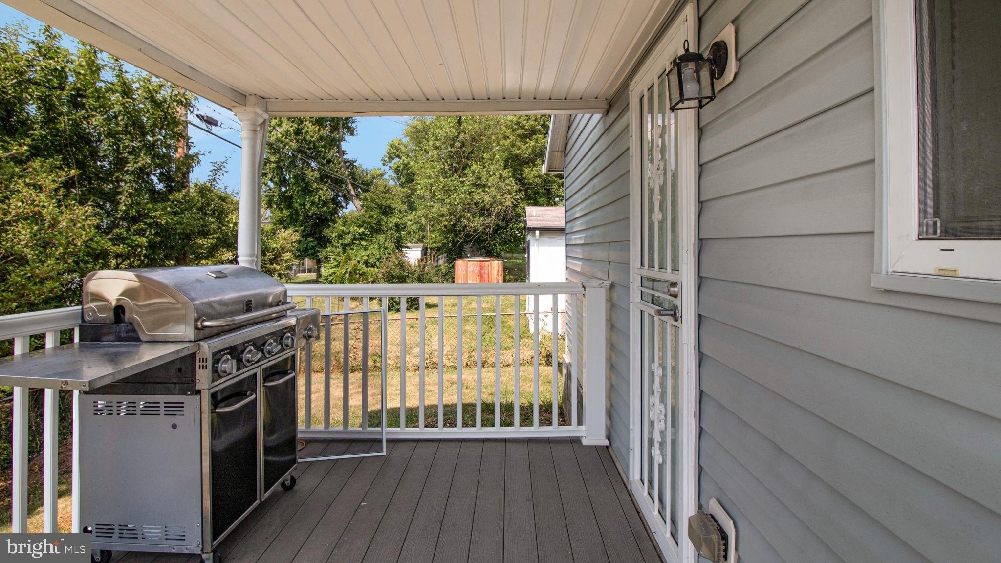 Prestwood Rd, Catonsville, MD 21228