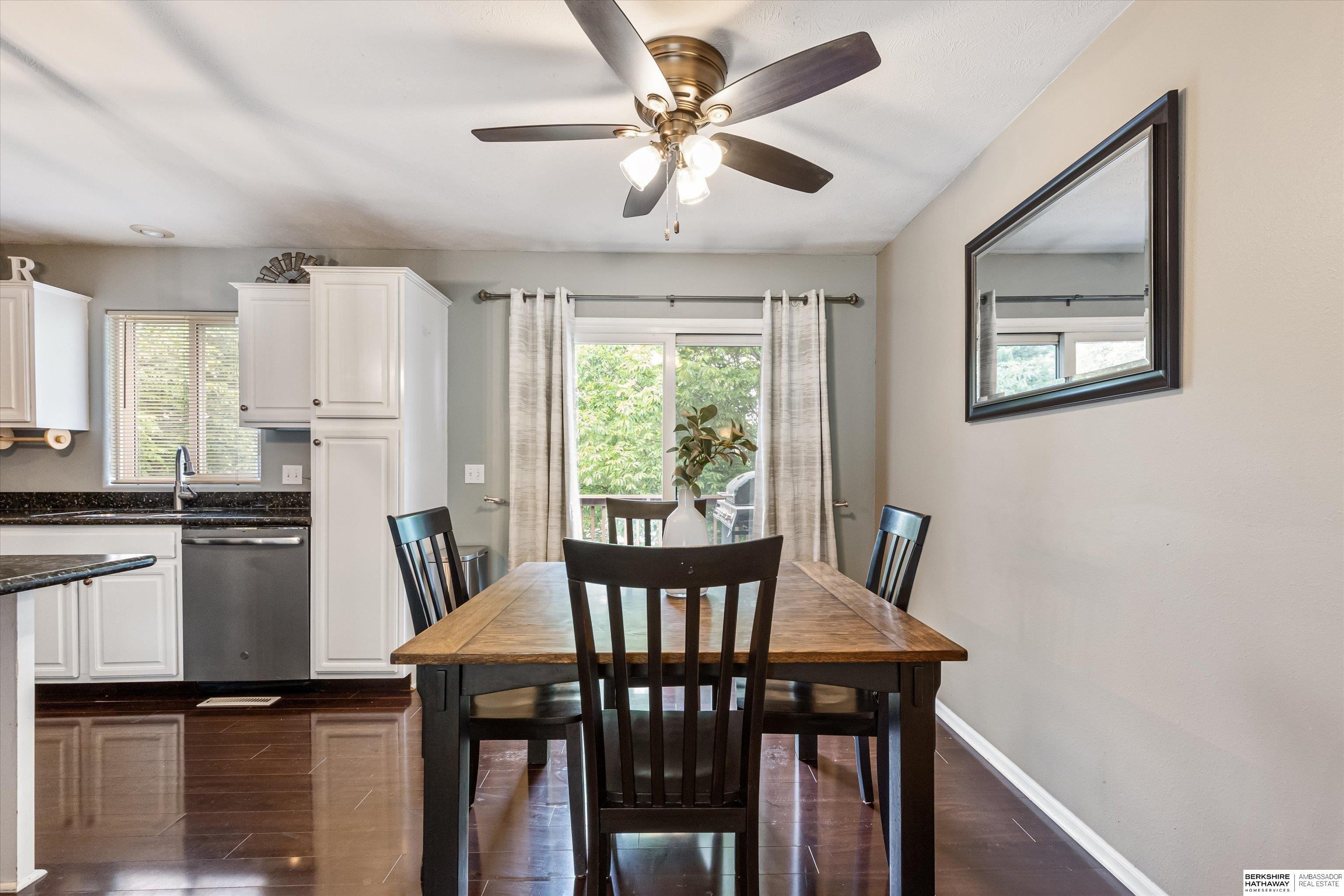 S 17th St, Bellevue, NE 68123