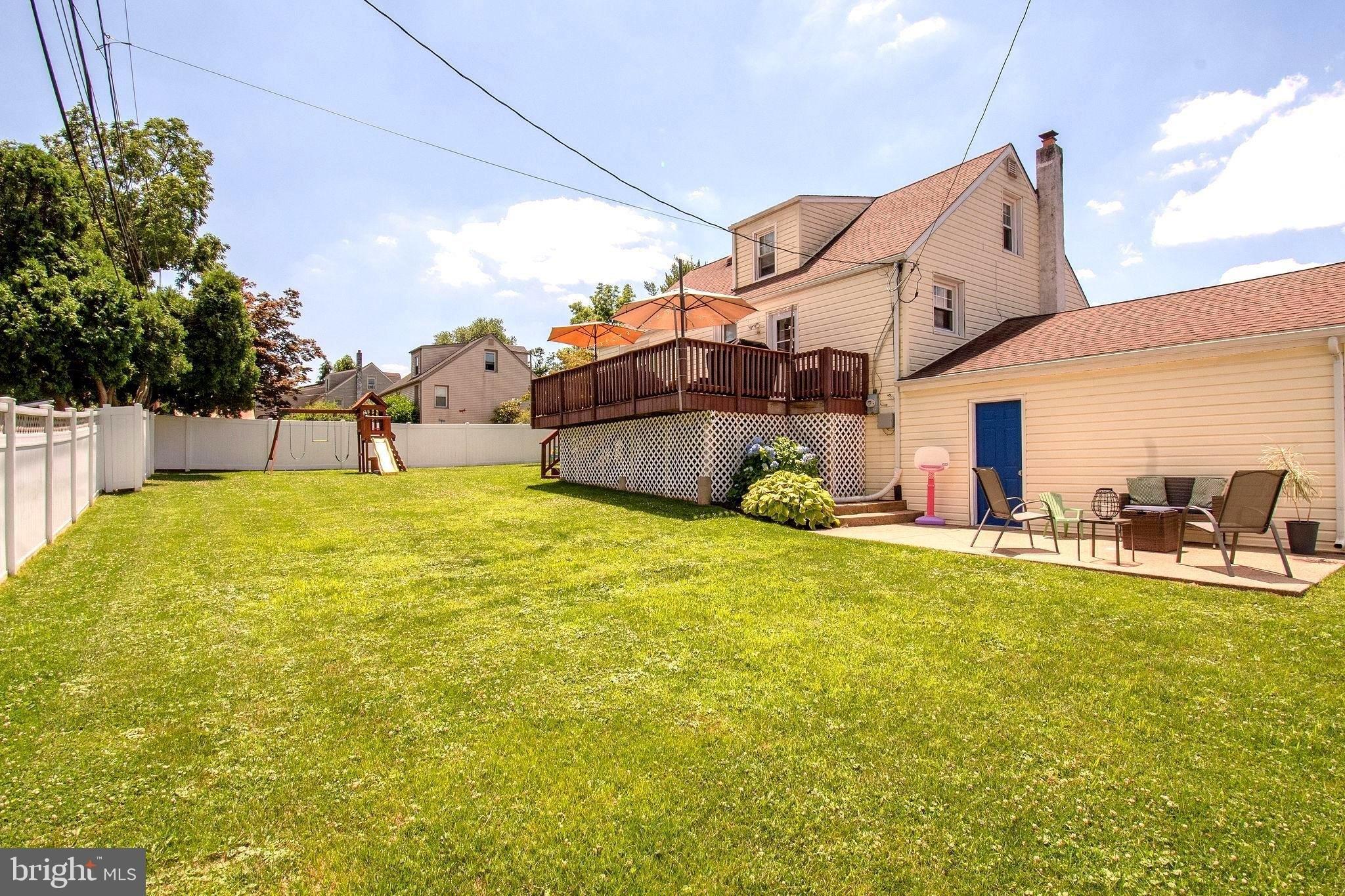 Rosewood Ave, Langhorne, PA 19047