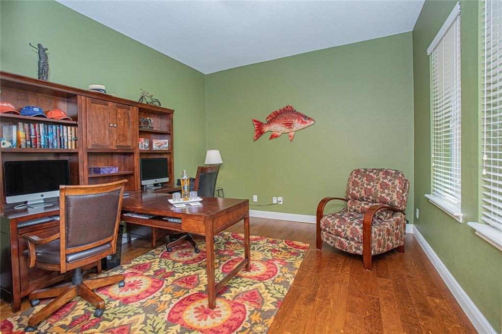 Eliot Ave, Orlando, FL 32827