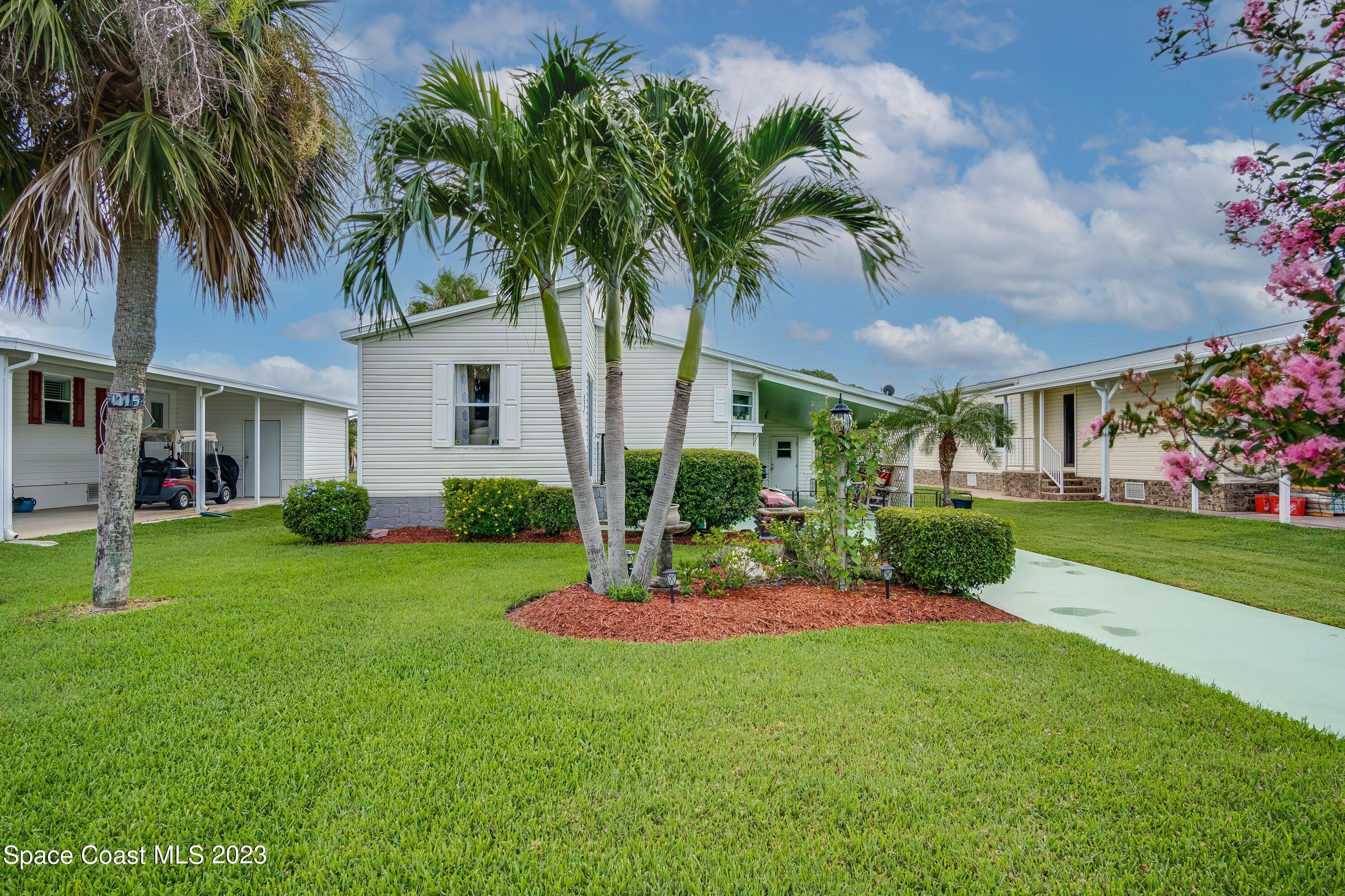 Barefoot Cir, Sebastian, FL 32976