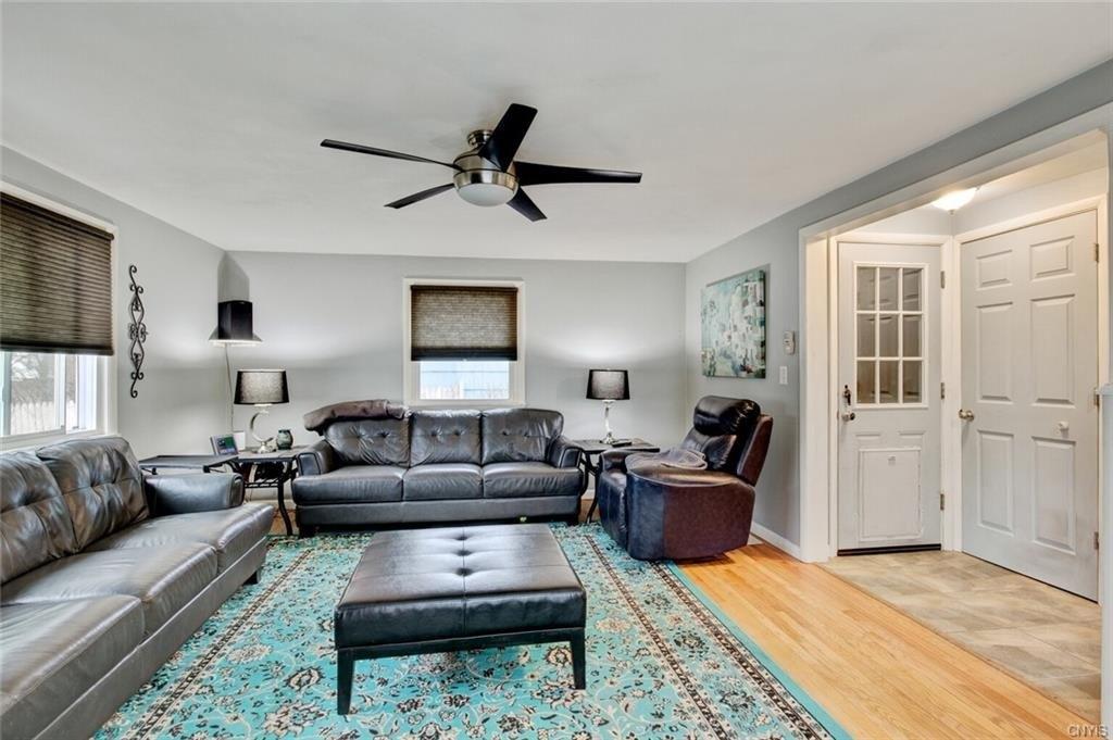 Pleasantview Dr, Liverpool, NY 13088