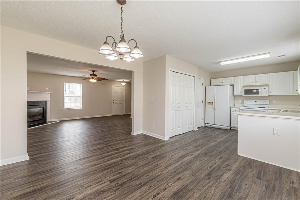 Coral Cir, Mcdonough, GA 30253